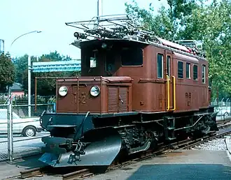 RhB Ge 4/4 182 der Berninabahn im Jahr 1982 im Verkehrshaus Luzern während der Krokodilausstellung