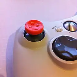 Reparatur eines Joysticks mit Sugru