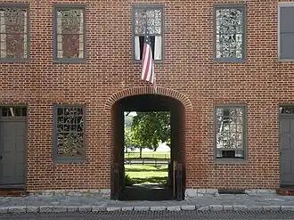 First Missouri State Capitol, im Hintergrund der Katy Trail und der Missouri River