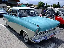 Ford Taunus 17M deLuxe
