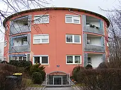 Rundgebäude Ost, Krischanitz/Kapfinger