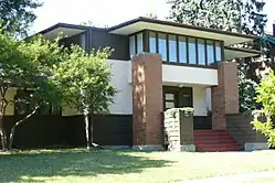 Eingang einer Villa in Lincoln, Nebraska im Stil der Prairie Houses von Frank Lloyd Wright