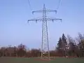 Originalmast im ehemaligen Abschnitt Aschaffenburg–Kelsterbach bei Stockstadt, heute 110&nbsp;kV
