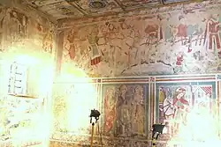 oben: Anbetung der Könige unten v.&nbsp;l.&nbsp;n.&nbsp;r.: Versuchung in der Wüste, Apollonia, Leonhard, Barbara, der heilige Martin