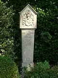 Grabstein für Dr. med. Georg Julius Moritz Lührs und Elisabeth Lührs, geb. Pfeifer