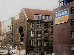 Blick vom Bahnsteig nach 71/73