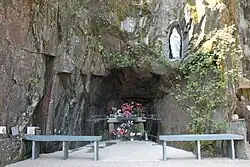 Lourdes-Grotte von Callac