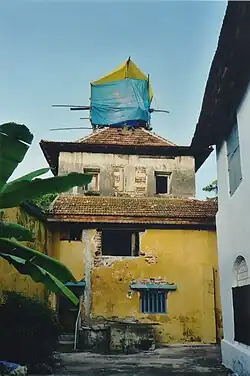 Uhrenturm der Paradesi-Synagoge (2011)