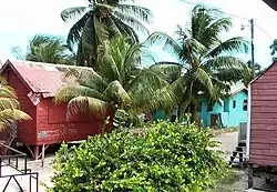 Zentrum von Gales Point