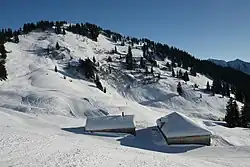 Blick von der Skipiste auf den Falben