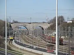 Bahnhof Visé mit Blick auf die Brücke der Montzenroute