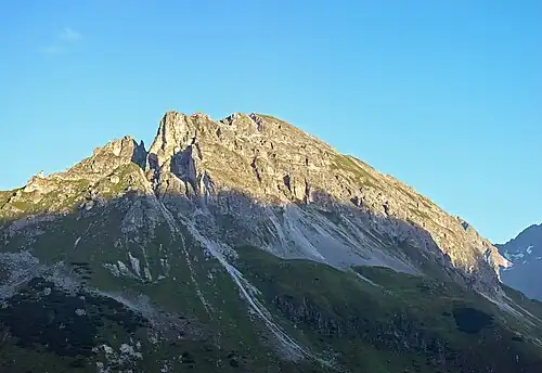 Ansicht von der österreichischen Tribulaunhütte