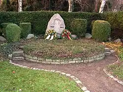 Kriegerdenkmal im Ortsteil Blangenmoor-Lehe