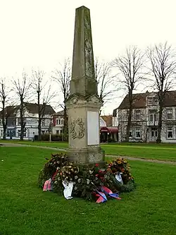 Kriegerdenk­mal bei der Jakobuskirche