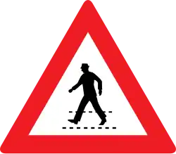 Gefahrenzeichen 11 „Fußgänger­übergang“ (Österreich)