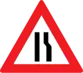 8c: Fahrbahnverengung (rechtsseitig)
