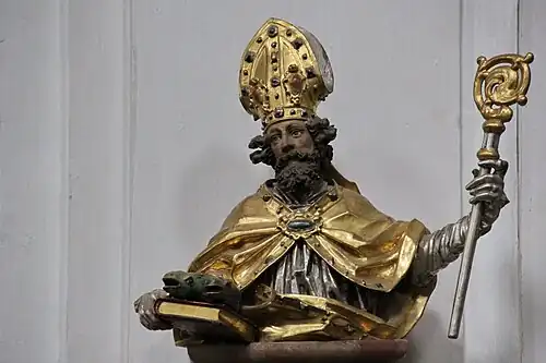 Statue des Heiligen Ulrich in der Stadtpfarrei St Emmeram in Geisenfeld