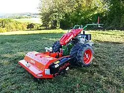 Geräteträger agria 5900 Taifun mit Schlegelmulcher