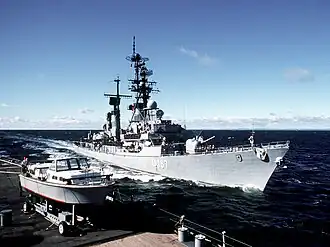 Die Rommel bei einer NATO-Übung, vom Schlachtschiff Iowa aus gesehen, 1986