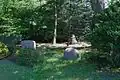 Gräber im Waldteil