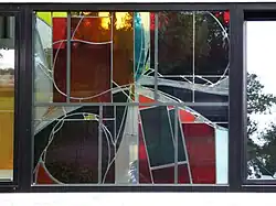 Glasfenster von Samuel Buri (* 1935). Sekundarschulhaus in Binningen BL