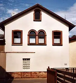Ehemalige Synagoge in Göcklingen (2004)