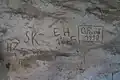 Graffiti im Glockenturm (heute unter Denkmalschutz)
