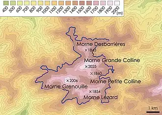 Topographische Karte und Gipfel im Nationalpark Grande Colline