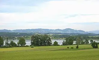 Südende des Sees mit Blick Richtung Zürcher Oberland