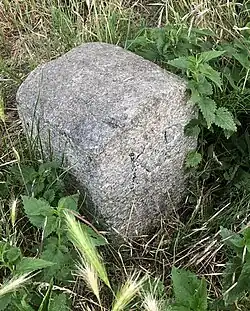 Kleindenkmal: ein Grenzstein