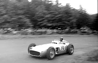 1954: Fangio im Mercedes auf dem Nürburgring