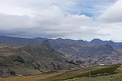 Hills southwest of Casaquemada