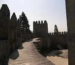 Eindruck von der Stärke der Burgmauern