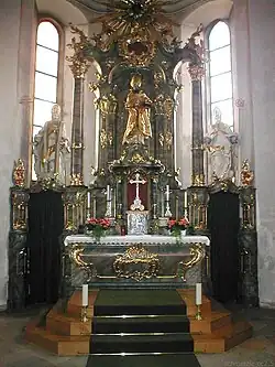 Hauptaltar der Stadtpfarrkirche