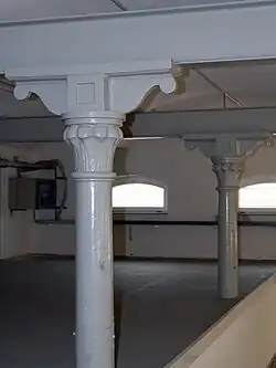 Säulen aus Gusseisen