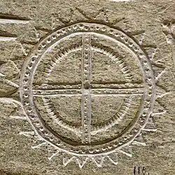 Zeichnung nach Evans und Original des Zahnrades