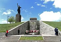 Mutter-Armenien (1965), 1975 aufgestellt in Leninakan