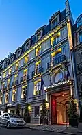 Fassade des Hôtel InterContinental Marceau, Nr. 64