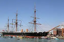 Die HMS Warrior (1860), das erste ozeantaugliche Panzerschiff mit eisernem Rumpf