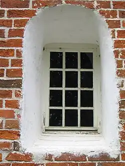 Hagioskop der Friedenskirche in Westerholt (Südseite / außen / westl.)