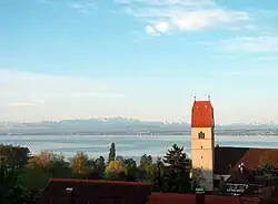 Hagnau am Bodensee mit Kirchturm