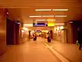 Tunnel zu den Bahnsteigen