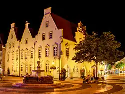 Altes Rathaus bei Nacht