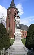 Gefallenendenkmal vor der Kirche Saint-Vaast