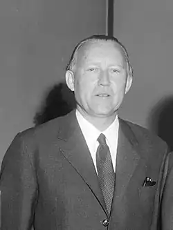 Hans von der Groeben (* 1907; † 2005)