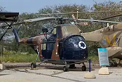 Ein Sikorsky S-55 der IAF aus den 1950er Jahren heute im IAF-Museum beim Militärflugplatz Chazerim