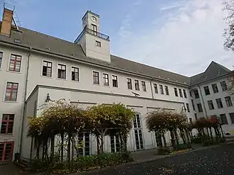 Primo-Levi-Gymnasium (Pistoriusstraße 133)