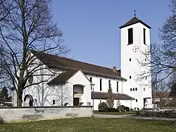 Auferstehungskirche der evangelischen Emmausgemeinde
