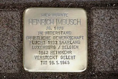 Stolperstein vor seiner ehemaligen Wohnung in Essen-Frintrop