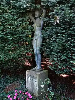 Familiengrab-Bühler, Friedhof Rosenberg, Winterthur. Grabplastik von Hermann Haller (1880–1950)